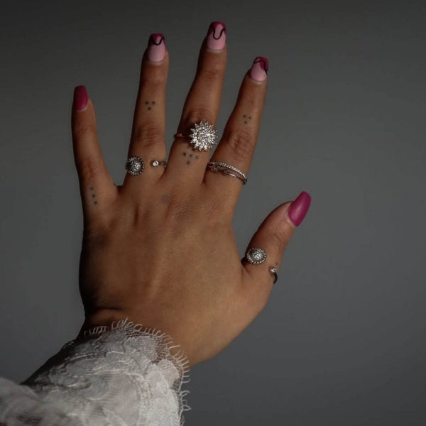 The Siena Rotating Floral Ring