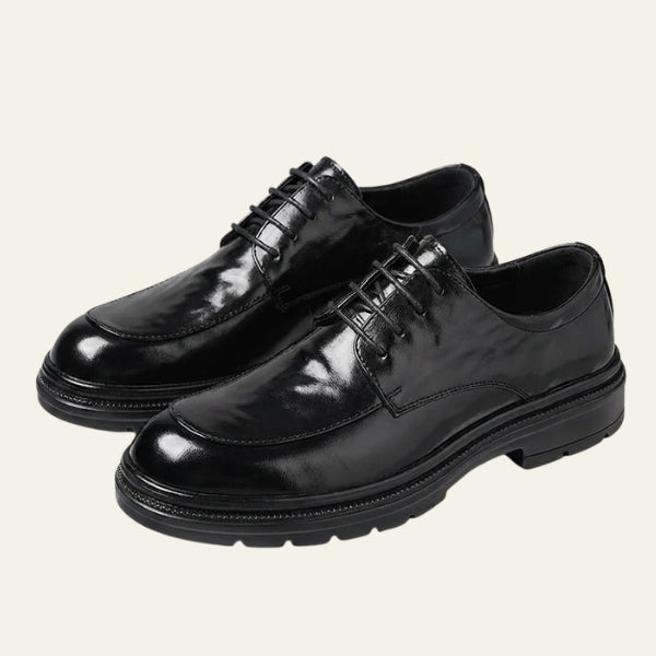 The Riviera Apron-Toe Derby