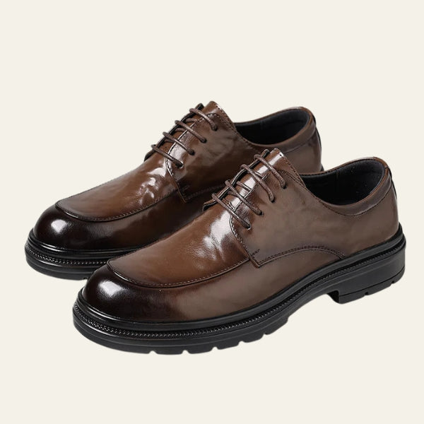 The Riviera Apron-Toe Derby