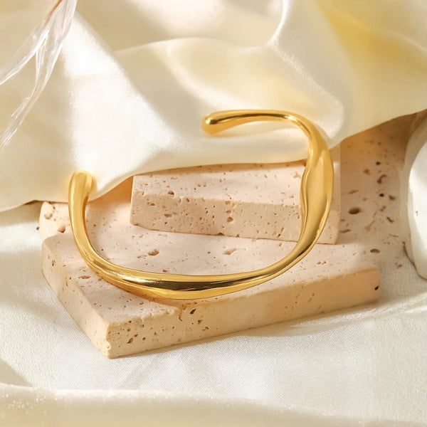 The Capri Sculpted Cuff Bracelet