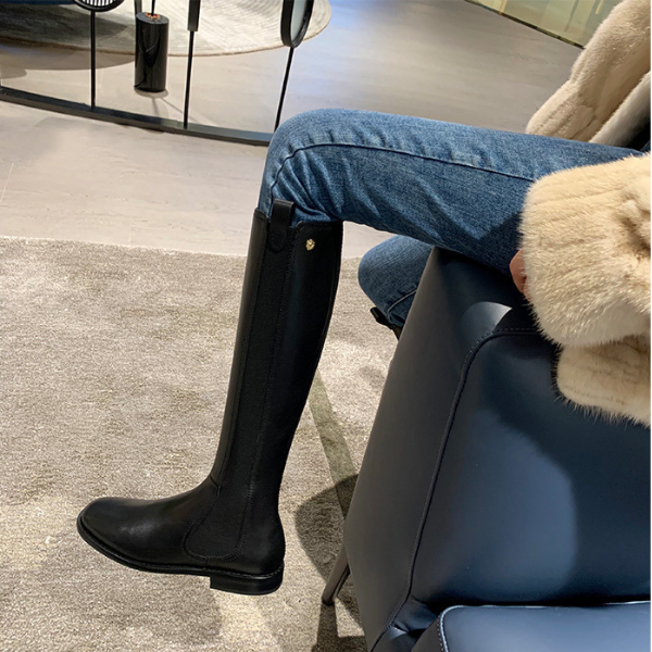 The Laverne Leather Knee Boot