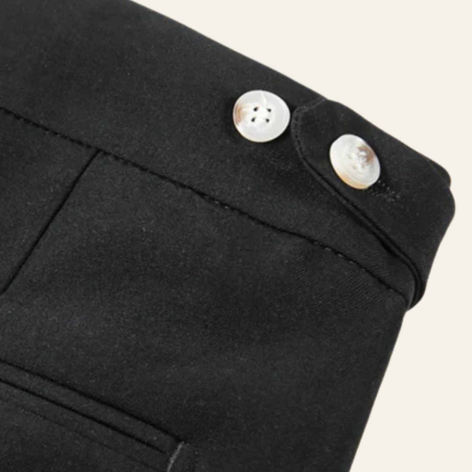 The Paris Heritage Short Pantalon