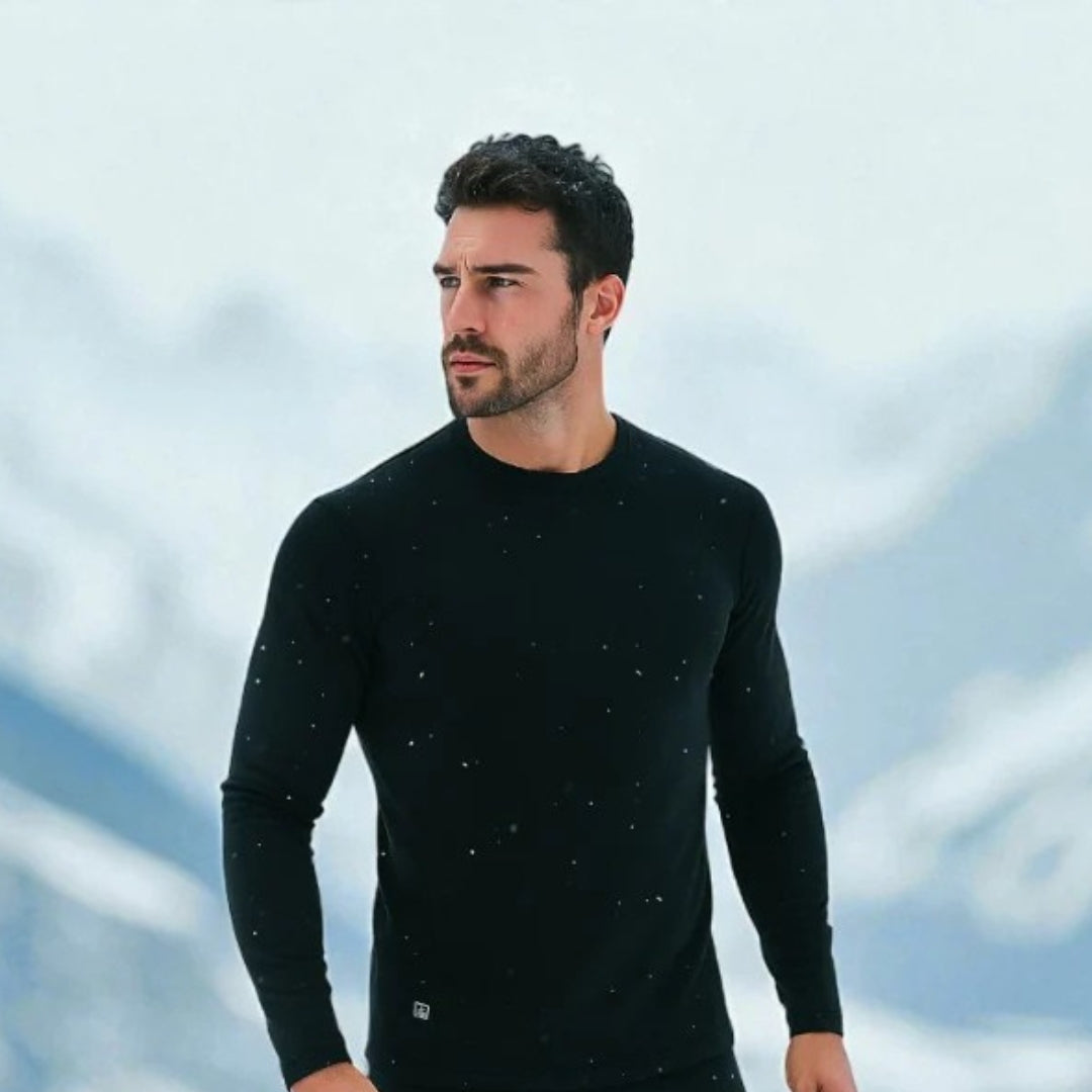 The Arctic Heated Thermal Base Layer Set