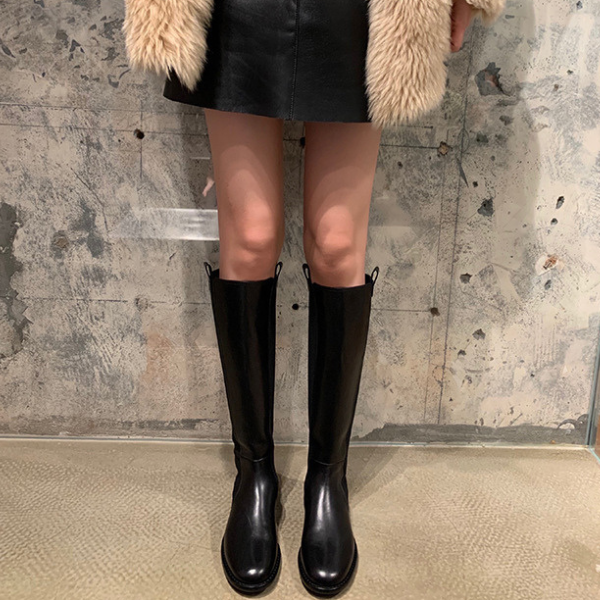 The Laverne Leather Knee Boot