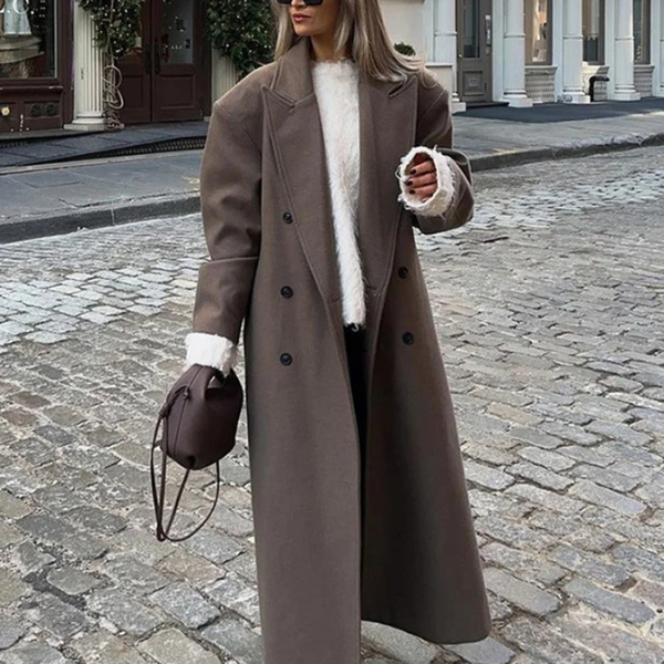 The Edinburgh Wool Double-Breasted Coat