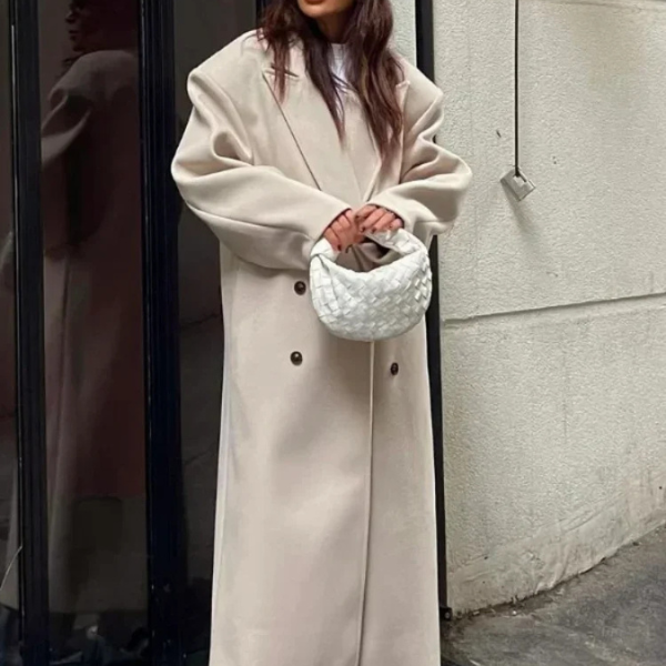 The Edinburgh Wool Double-Breasted Coat