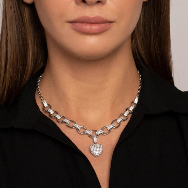 The Pavé Heart Chain Jewelry Set