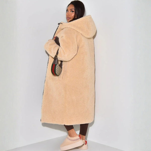 The Oslo Reversible Hooded Puffer Coat