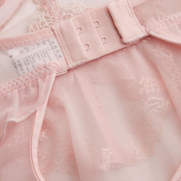The Lyon Ruffled Lace Thong Set