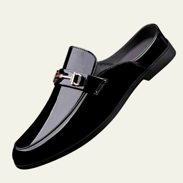The Varese Textured Buckle Loafers