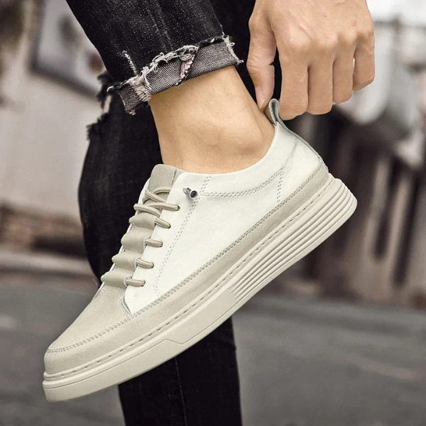 The Giuliano Low-Top Sneakers