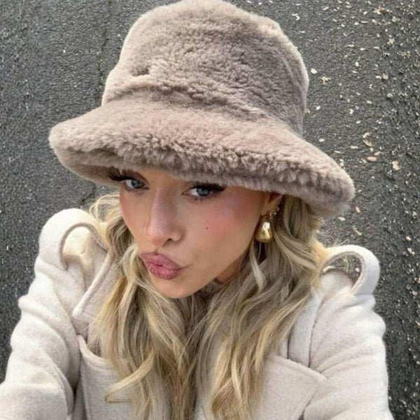 The Montmartre Faux-Fur Bucket Hat