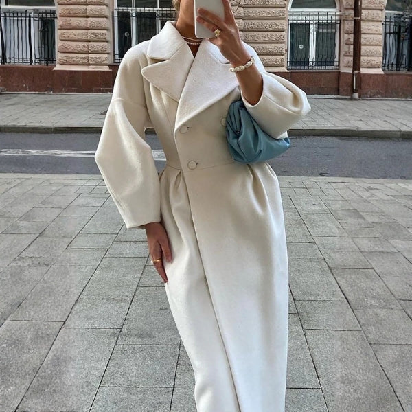 The Oslo Double-Breasted Wool Coat