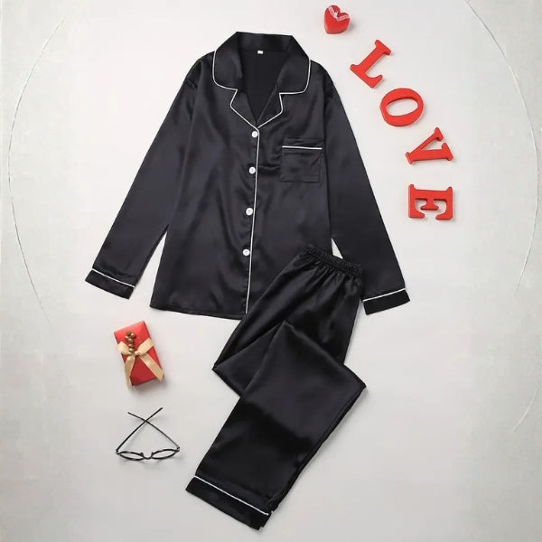 The Capri Contrast-Piped Pajama Set