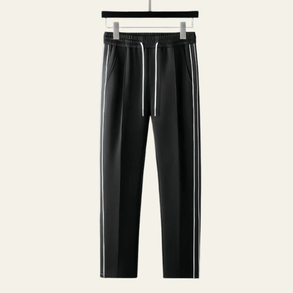 The Aspen Noir Sweatpant