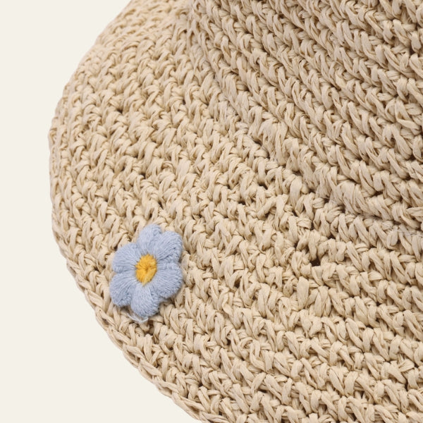 The Riviera Daisy-Appliqué Bucket Hat