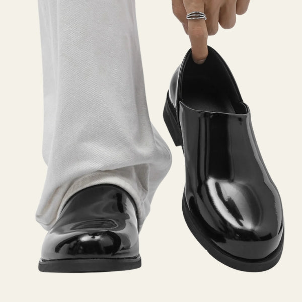 The Riviera Slip-On Leather Loafers