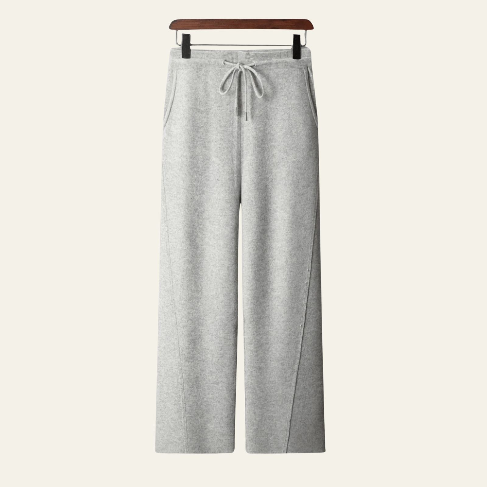 The Vienna Cashmere Relaxed Sweatpant