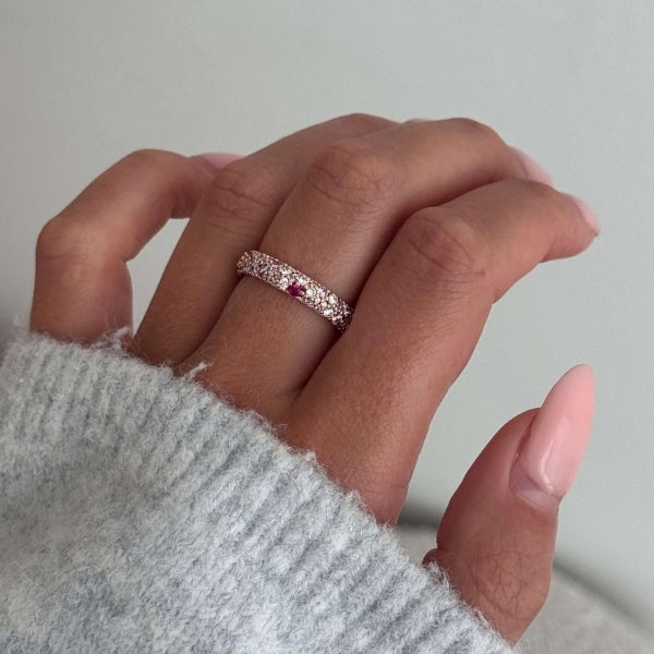 The Valentina Gradient Crystal Band Ring
