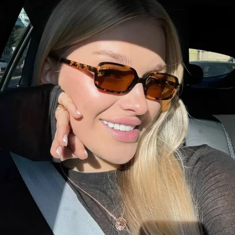 The Amelia Rectangular Sunglasses