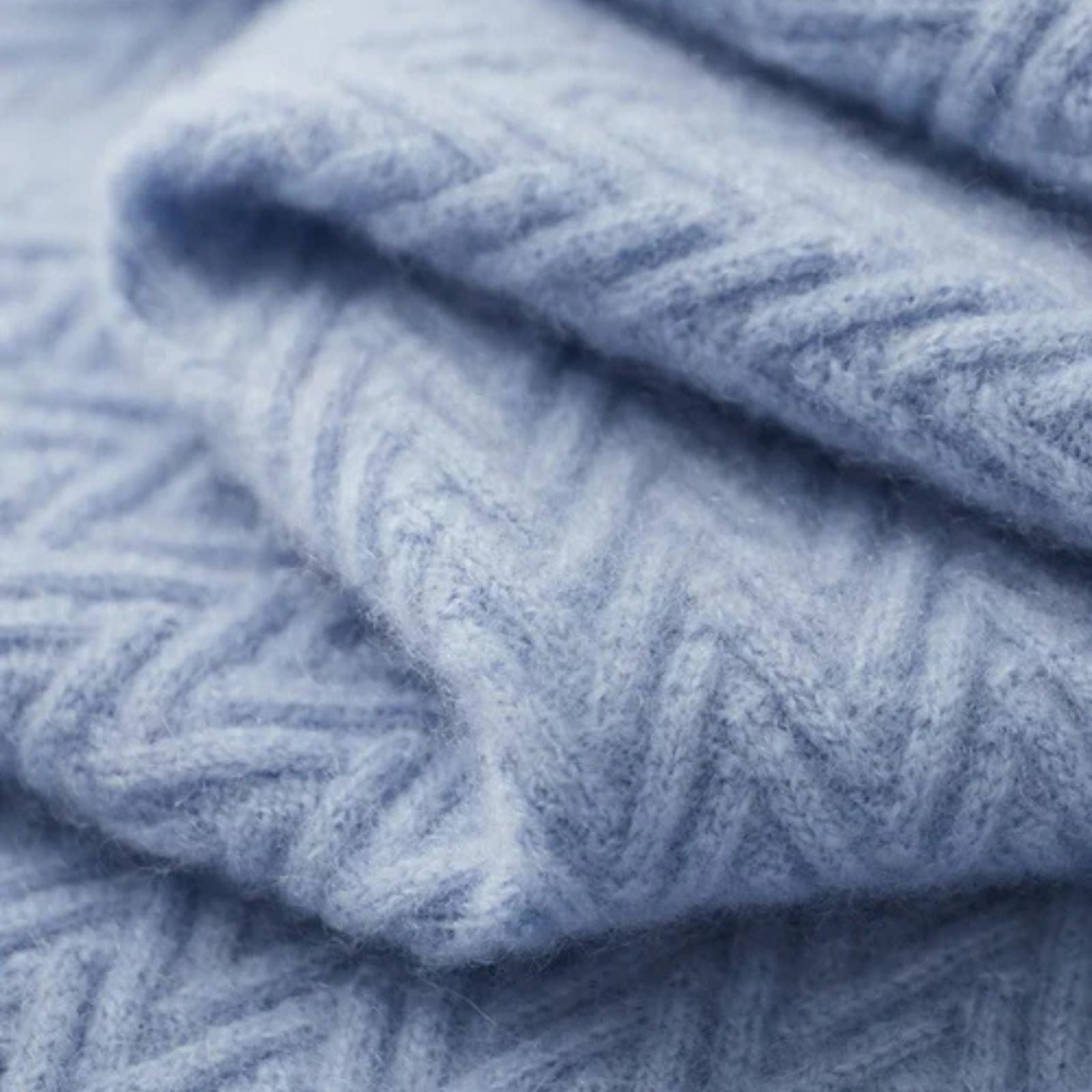 The Cortina Cashmere Zigzag Button Sweater
