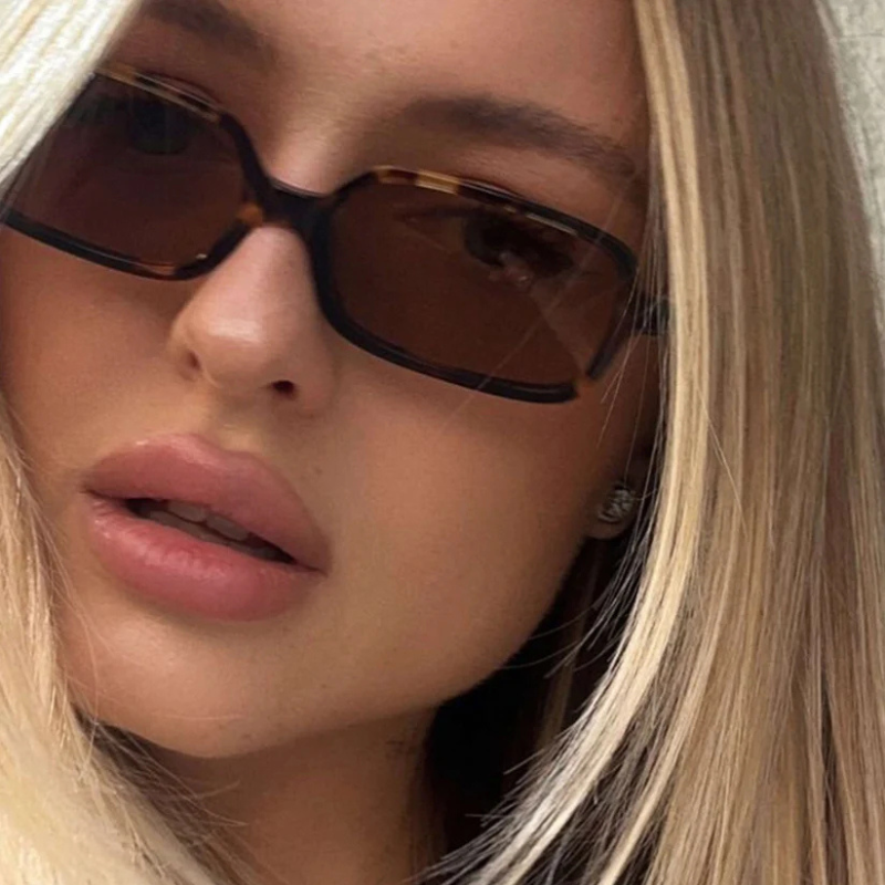 The Amelia Rectangular Sunglasses