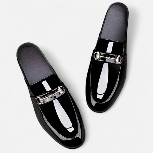 The Varese Textured Buckle Loafers