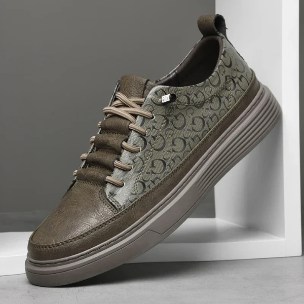 The Giuliano Low-Top Sneakers