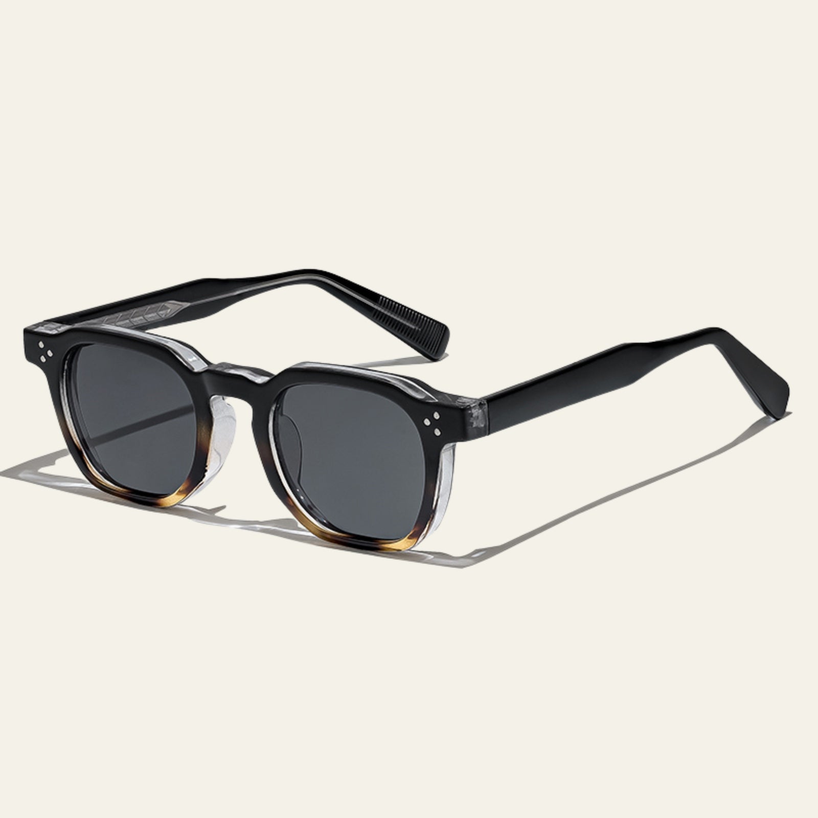 Cap Moderne Sculpt Sunglasses