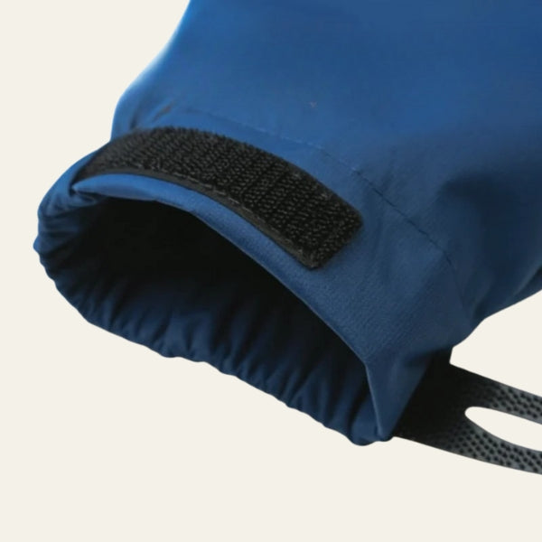 The Summit Waterproof Soft-Shell Trekking Set